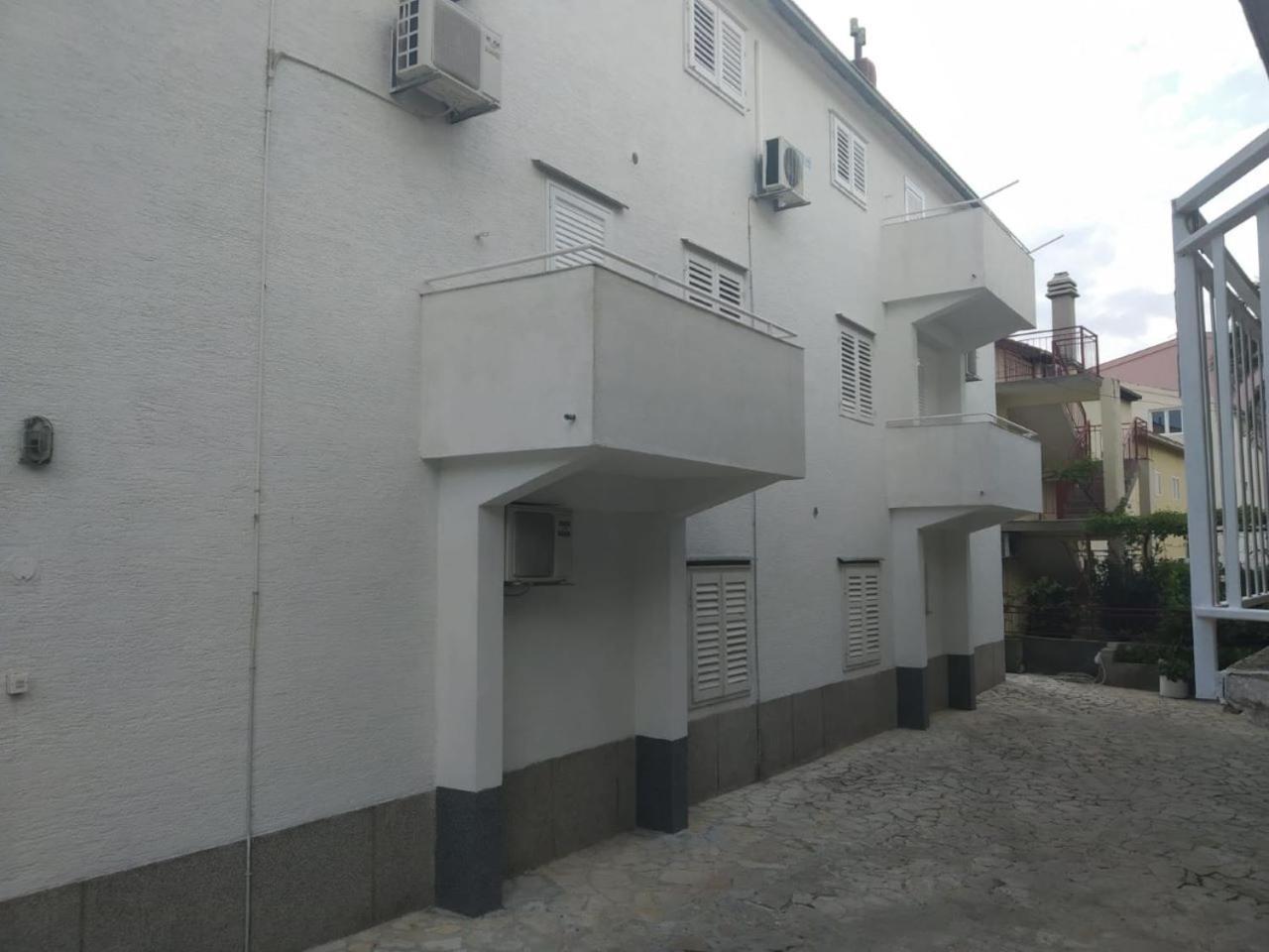 Guest House Gracijana Makarska Exterior foto