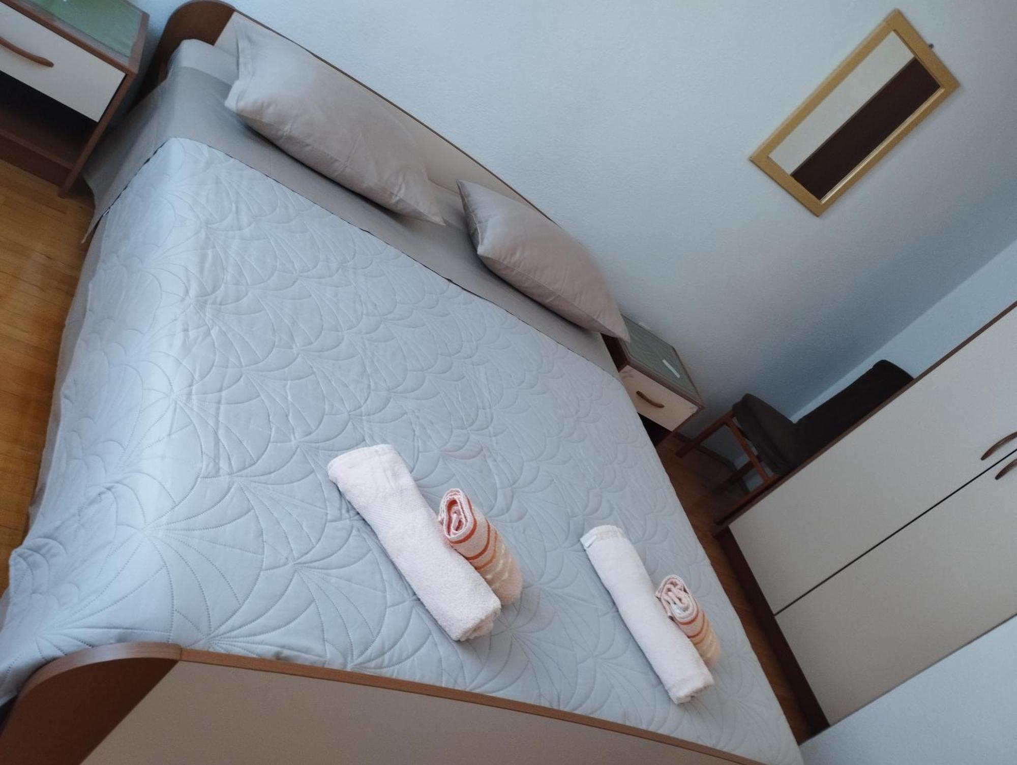 Guest House Gracijana Makarska Exterior foto